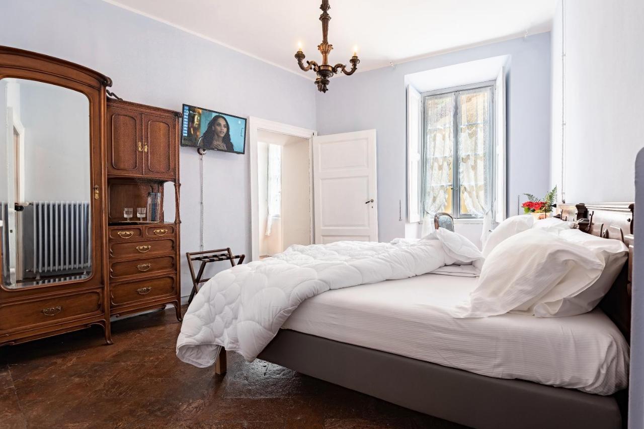 B&B Villa Rosalinda Dongo Buitenkant foto