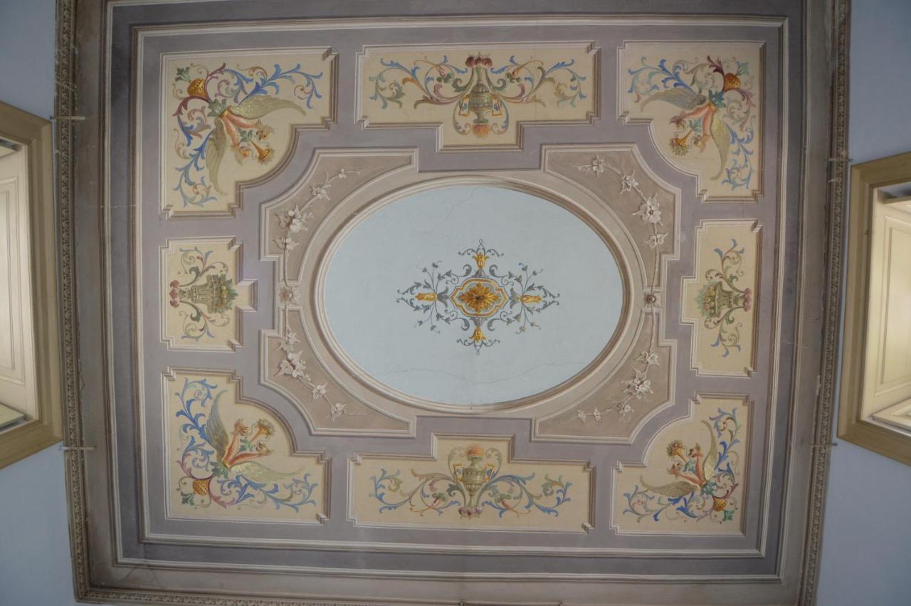 B&B Villa Rosalinda Dongo Buitenkant foto