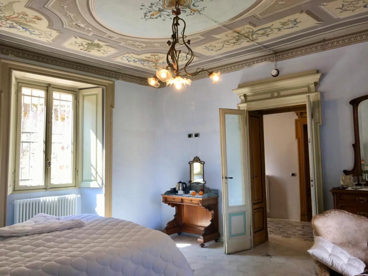 B&B Villa Rosalinda Dongo Buitenkant foto